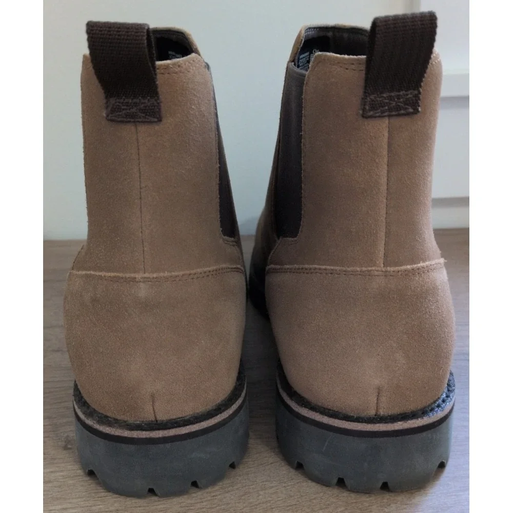 Chaco Men's Fields Chelsea Waterproof Boots Size 10.5 Tan Leather Suede Lug-Sole